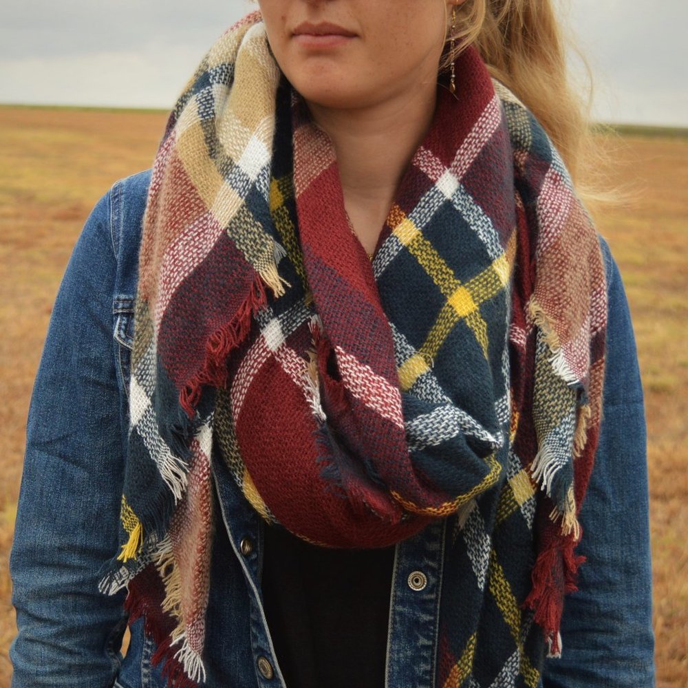 Cedarwood Threads Scarf
